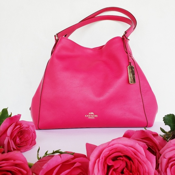 Coach Handbags - 💐HP!💐*NEW* Coach Edie Shoulder Bag Tote